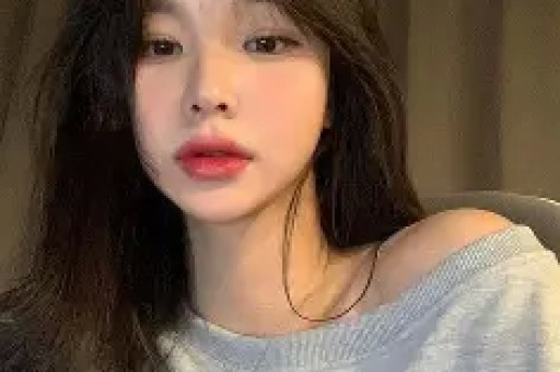 最近抖音火爆的网红被扒黑历史小编觉得抖音还是需要些正能量的东西
