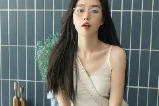 狗仔爆娱圈恋情大瓜关晓彤突遭牵连与王安宇恋爱传闻早有真相