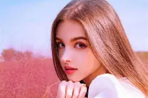 曝男明星KTV亲女网红